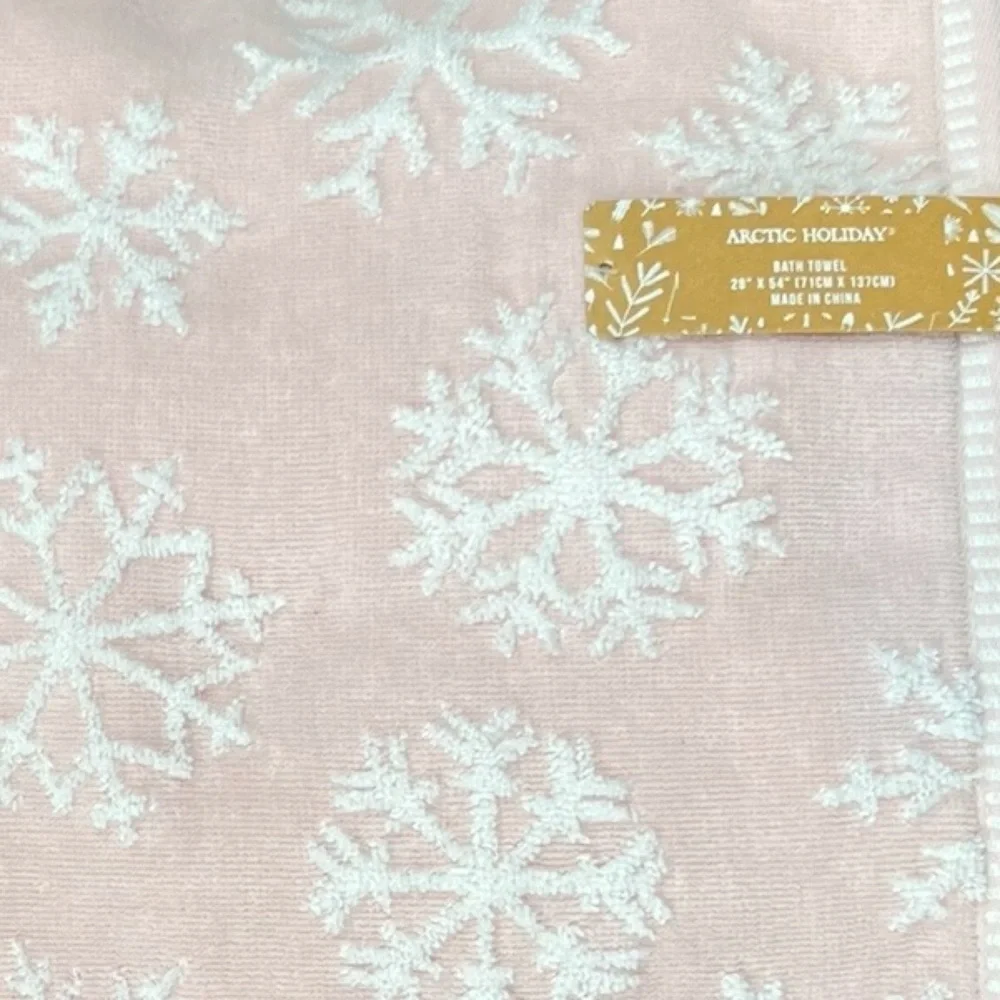 Arctic Holiday - ‘Snowflakes - Pink’ bath towel set. NWT Firm!